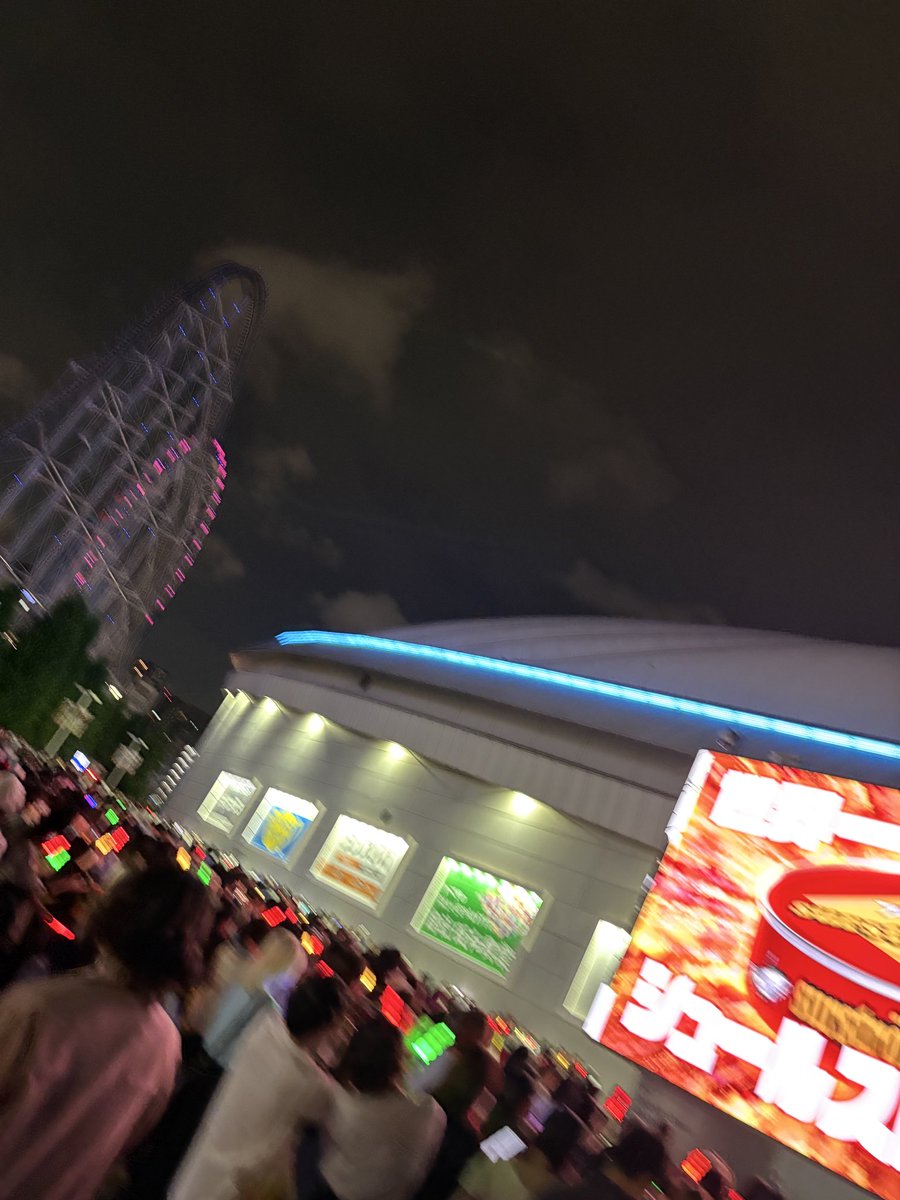 BAKABAKAprinc's tweet photo. 初めて行きましたが
本当に最高でした。
笑いと元気をありがとうTPO4‼️‼️

モチベがぐーーんと上がったぜ！！

#TOP4TOKYODOME2 https://t.co/ImTKUW2upz