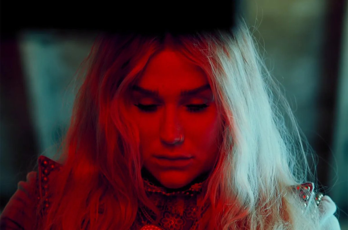 PopCrave's tweet photo. 9 years ago today, Kesha released “Praying.” https://t.co/3mb7t3uKpf