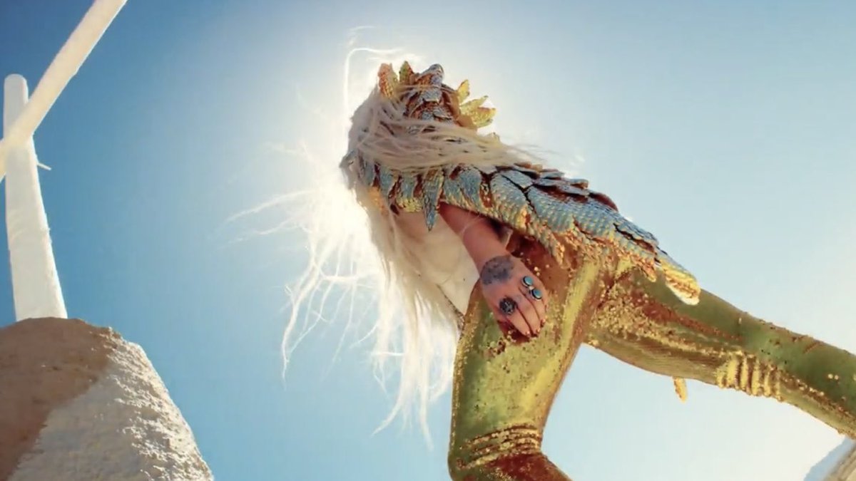 PopCrave's tweet photo. 9 years ago today, Kesha released “Praying.” https://t.co/3mb7t3uKpf