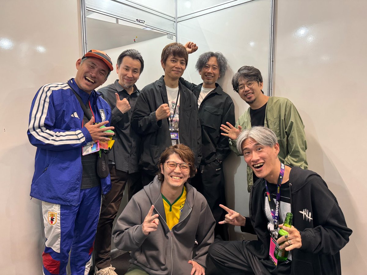 TAKE_FLOW's tweet photo. Do-mo 🇧🇷
#AnimeFriends #AF26 #AnimeFriends2026
AKG × FLOW https://t.co/mp1y9ttvr0