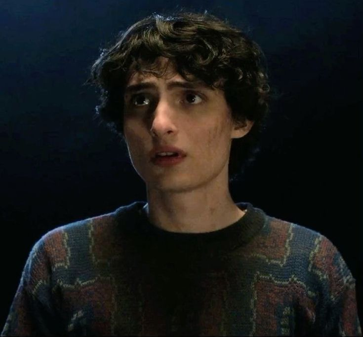 finn wolfhard eyebrows tweet media
