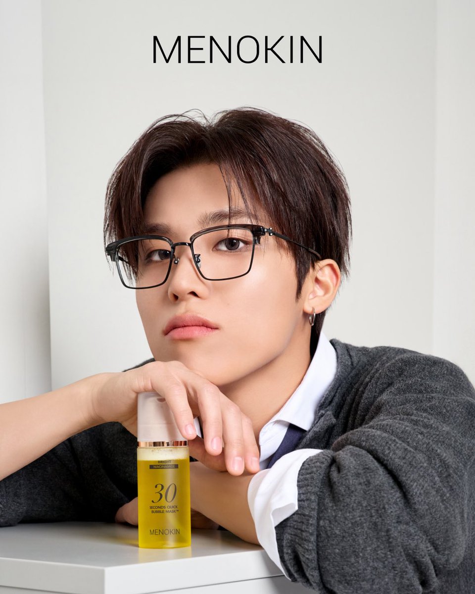 parkjwootwts's tweet photo. menokin please don’t end your contract with trsr 💗 jeongwoo so pogi https://t.co/kWcaON8OsD