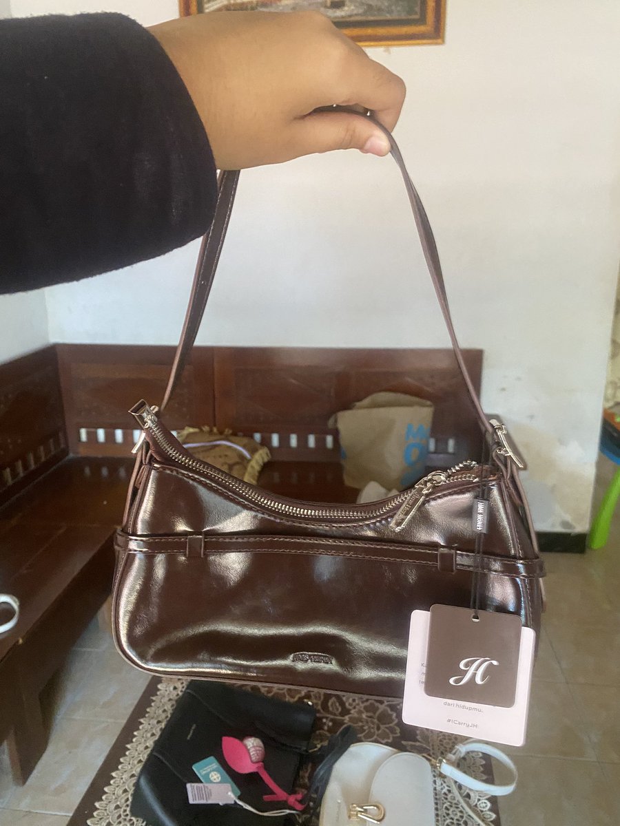 ryehalflight's tweet photo. wts jims honey new blm pernah dipakai

78K only 🍊

https://t.co/5SpYnanDdl https://t.co/QbD7vfUhzE