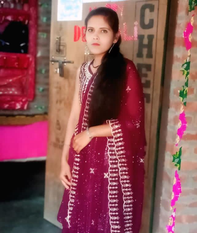 GoldySrivastav's tweet photo. #बदायूं
कॉलेज से टीसी मार्कशीट लेने गई BA की #छात्रा की #प्रेम_प्रसंग के चलते #प्रेमी ने दुपट्टे से गला घोटकर की #हत्या
#बिल्सी_थाना क्षेत्र के रामपुर टांडा गांव के पास मक्का के खेत में मिली शिवानी की #लाश
#Buduan
#UpCrime
#MurderCase
#StudentMurder
#BAStudent
#LoveAffair
#UPnews
#NewsFlash
@budaunpolice
@Uppolice