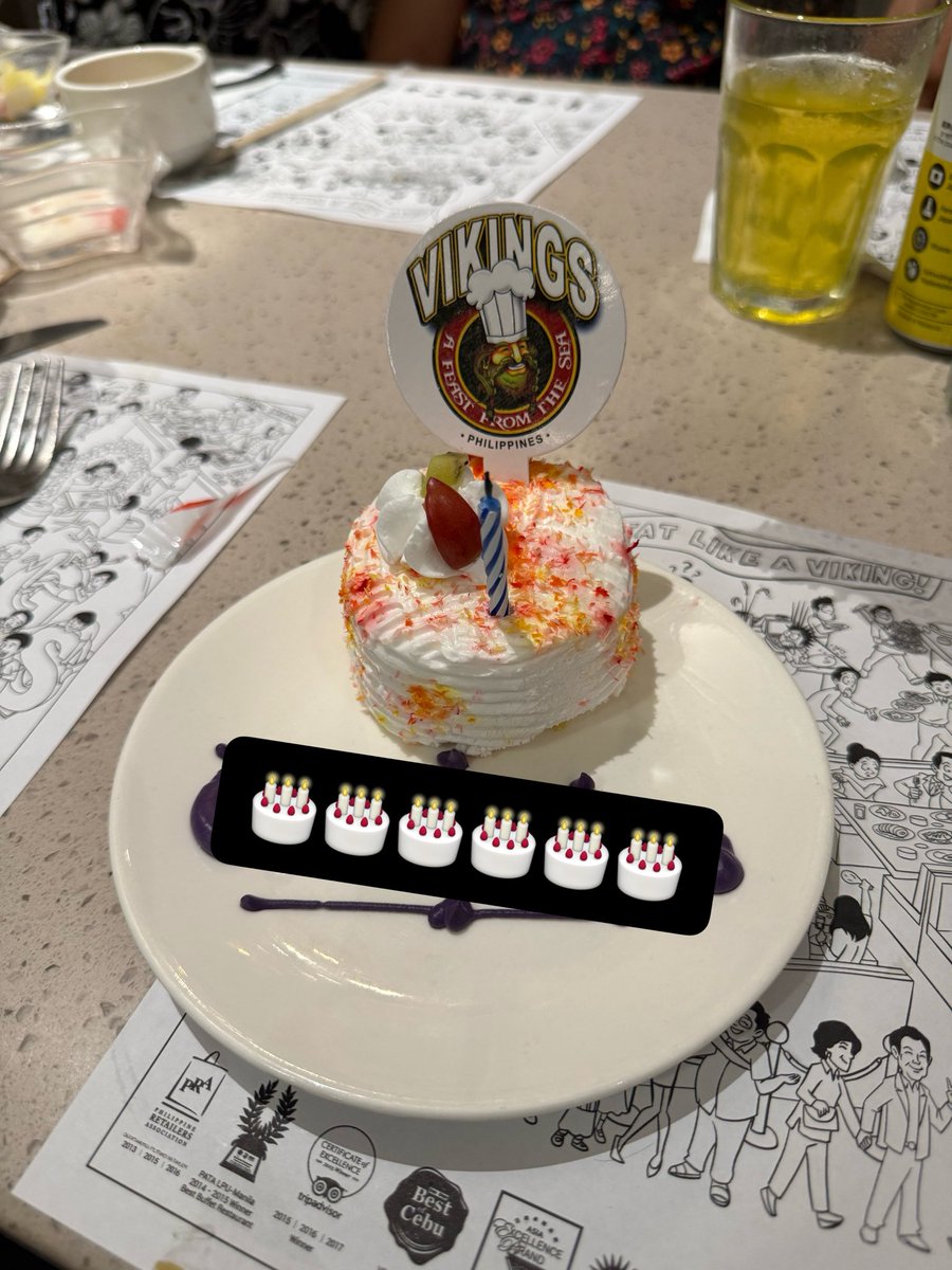 Mooooochi_06's tweet photo. +1 🥳🎂 https://t.co/YYBryoyIio
