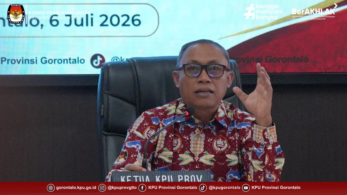 kpuprovgtlo's tweet photo. #TemanPemilih, KPU Provinsi Gorontalo menggelar Penandatanganan Pakta Integritas di lingkungan KPU Provinsi Gorontalo. Kegiatan tersebut berlangsung di Aula KPU Provinsi Gorontalo pada Senin (06/07/2026). https://t.co/Oj77YxssLN