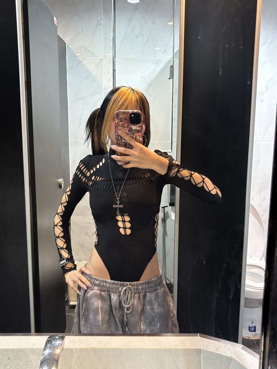 aaoom_miee's tweet photo. อยากกินหมูทะ แม้ะๆ https://t.co/i457PTeoqa