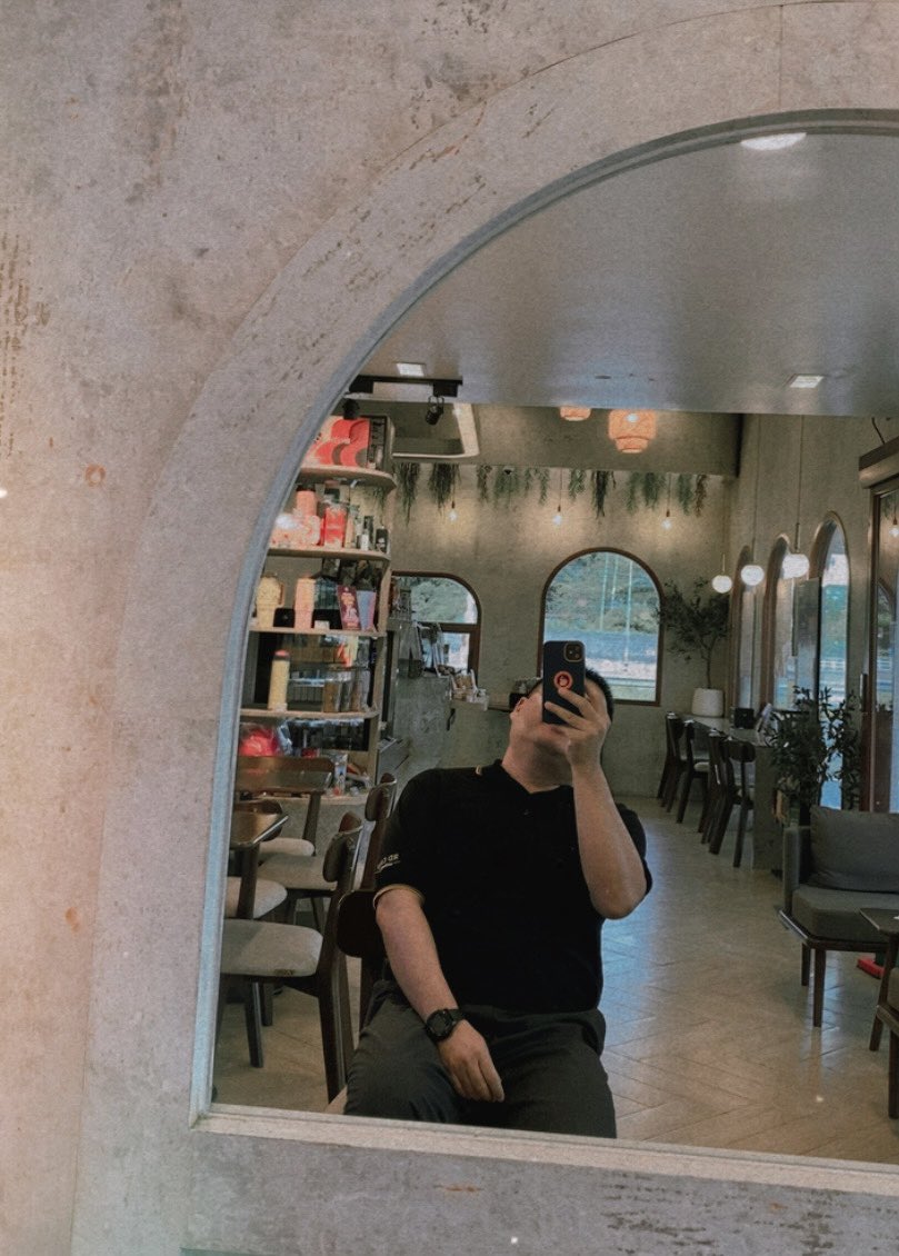 Sp8052203's tweet photo. อ้อมกอดใครสักคน 🥺 https://t.co/ieG9nxrUw4