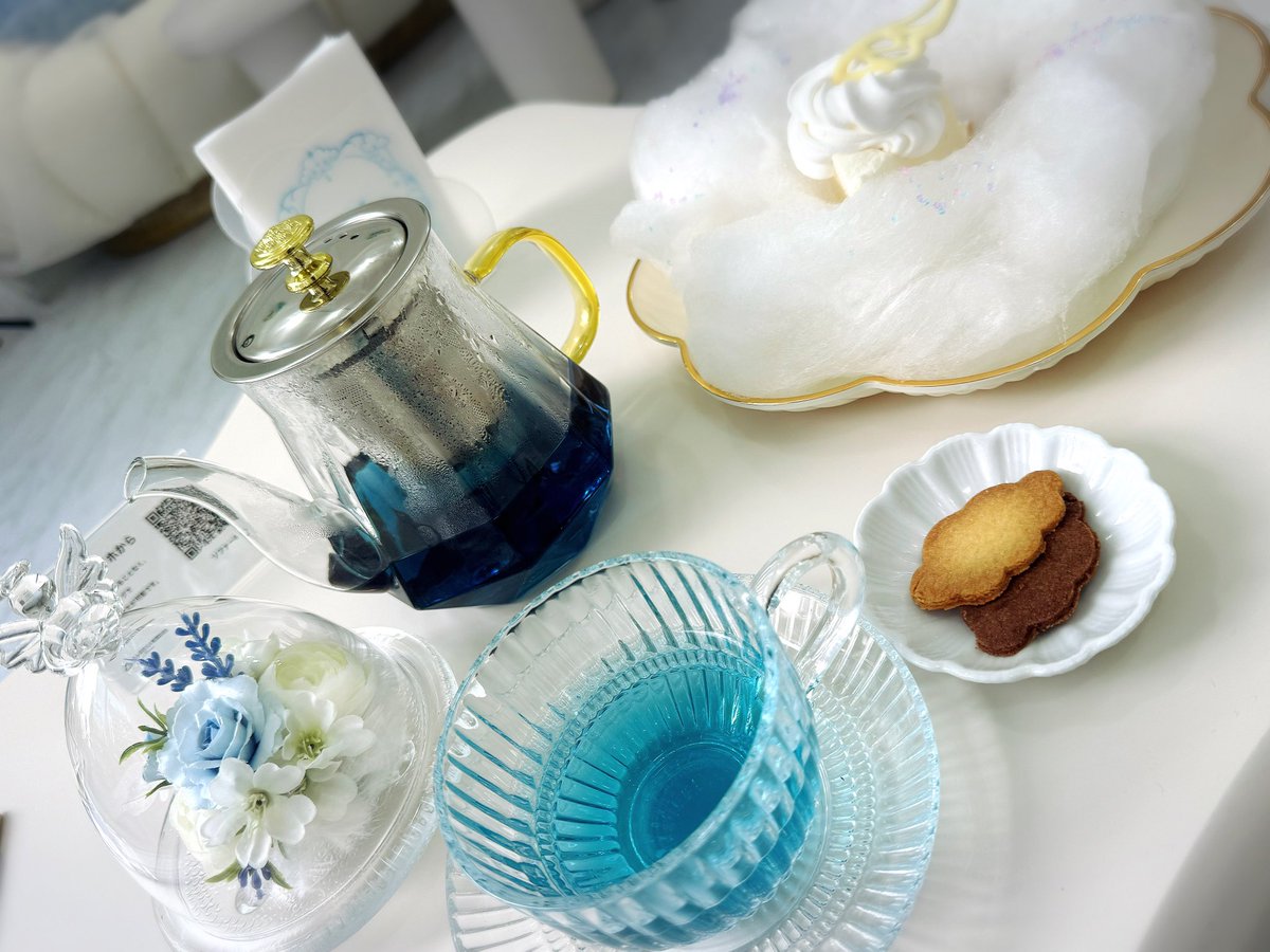 mg__cm's tweet photo. 中野にプレオープンした素敵なカフェ☕️
可愛いメニューと癒しの空間についゆったり過ごしてしまう〜〜〜
可愛い天使たちにまた会いに行きます👼

新しい推し活のカタチ https://t.co/uHfB3AZiCe