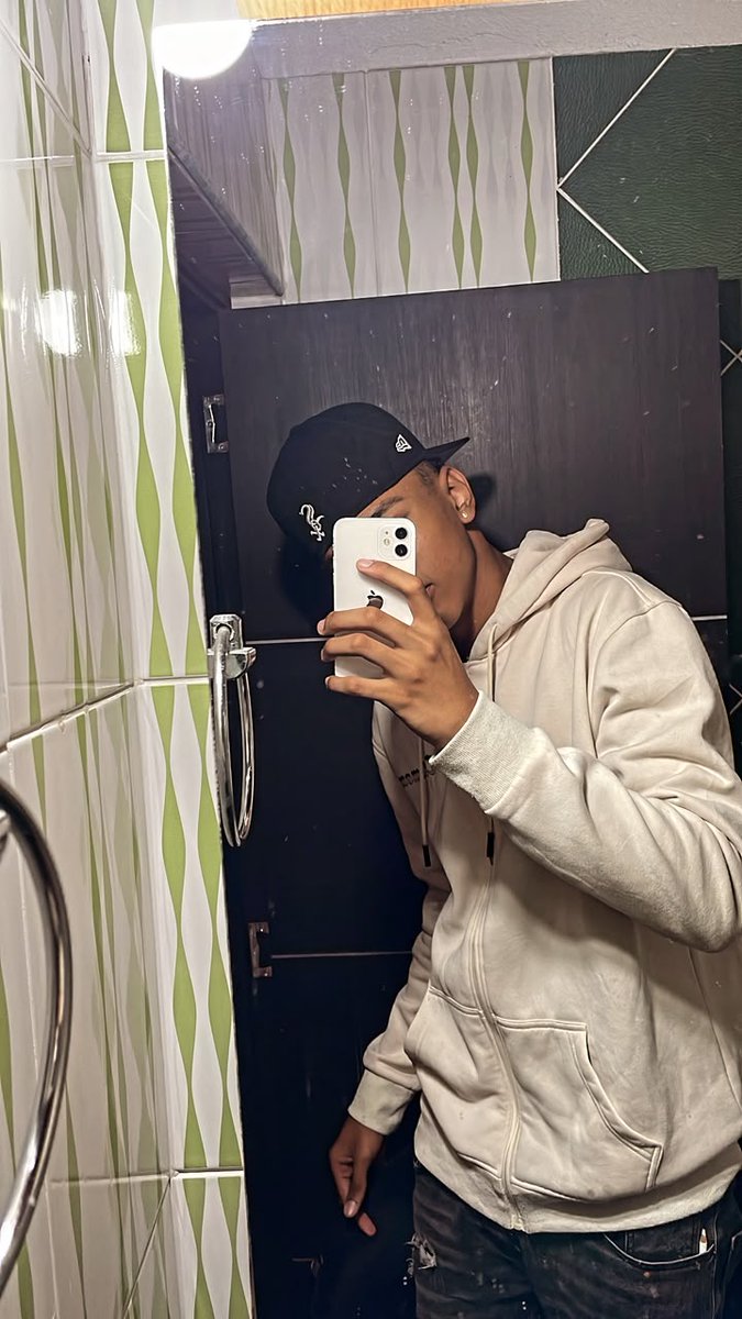 emai_7's tweet photo. Quieres ver mas? Compra mi contenido 😈🥵 https://t.co/QquOZIVegd