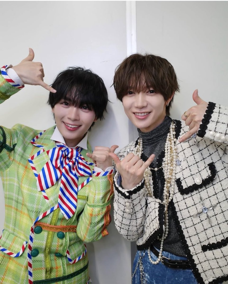ae54_c's tweet photo. TLがジャニ神ツーショで溢れてるので、じゃあ俺の番ね https://t.co/D9BjOOoq3b