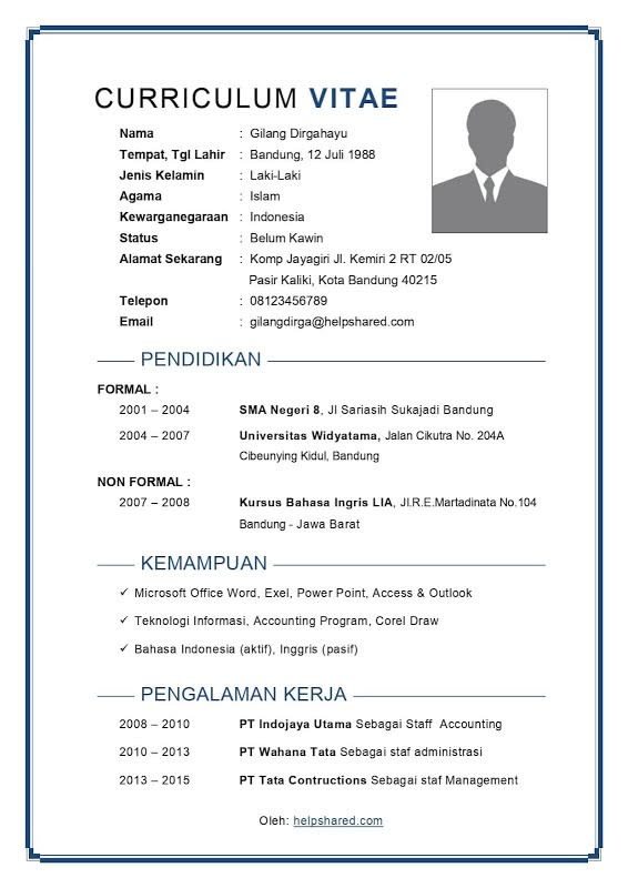 AkatsukiAlpha88's tweet photo. Umur 35. CV isinya: "Staff Admin Outsource PT X 12 tahun". Kena PHK. Lamar kerja. Ditolak HR: "Maaf, kami cari yang fresh, max 30." Lamar lagi. Ditolak User: "Pengalamannya muter di admin doang ya." Temen gue ngerasain. 6 bulan. Tabungan abis.

Dia bilang: "PHK umur 35 rasanya kayak hukuman mati. Gak ada yang mau." Bohong. Yang mati itu cara lo jualan diri. Bukan lo.

Fakta Brutal Pasar Kerja 35+: 70% loker tulis "Max 30 Tahun". HR males baca CV 35+. Label "Outsource" = Dianggap "kuli", gak punya skill spesialis. Gap Gaji: Umur 35 nuntut 10jt. Fresh grad mau 5jt. HR pilih yang murah. Jadi nyerah? Enggak. Karena 30% perusahaan justru nyari yang 35+. Syaratnya: Lo tau mainnya.

3 Dosa Pencari Kerja 35+ yang Bikin di-PHK Selamanya: DOSA #1: JUAL "PENGALAMAN" CV lo: "Pengalaman Admin 12 tahun". HR mikir: "12 tahun ngapain aja? Kok masih admin? Berarti gak berkembang." Pengalaman ≠ Nilai. Hasil = Nilai.
DOSA #2: LAMAR POSISI SAMA 12 tahun admin, lamar admin lagi. Saingan lo umur 22. Gaji minta 2x lipat. Kalah.
DOSA #3: JAWAB INTERVIEW KORBAN HR: "Kenapa resign?" Lo: "Di-PHK pak, sedih." HR: Ilfeel. Butuh orang kuat, bukan korban.

URUS #1: STOP JUAL "ADMIN". JUAL "SPESIALIS"
12 tahun admin outsource = lo jago di 1 hal. Bongkar. Contoh: Admin Gudang Outsource Jangan tulis: "Admin Gudang".
Tulis: "Spesialis Akurasi Stok & Inflow-Outflow Gudang." Bukti: "12 tahun nol selisih stok opname. Manage 5000 SKU/hari pake WMS SAP. Pangkas waktu input 40% pake macro Excel." Tiba-tiba lo bukan "Admin". Lo "Spesialis Sistem". Gaji Spesialis = 12jt. Gaji Admin = 5jt. Kerjaannya sama. Bungkusnya beda

JURUS #2: JANGAN LAWAN UMUR 22. CARI KOLAM LO
Lo gak akan menang lamar "Staff" lawan fresh grad. Menang kalo lamar "SPV / Koordinator / PIC". Kenapa? Perusahaan pusing ngurus anak 22 tahun. Butuh "babysitter" umur 35 yang ngerti lapangan.
Cara Pivot: Dari "Staff Admin Outsource" → "Team Leader Admin Proyek" Dari "CS Outsource" → "Quality Control Customer Service" Dari "Driver Outsource" → "Koordinator Armada & Efisiensi Rute"

JURUS #3: BUKTIIN. JANGAN CERITA
HR gak percaya omongan "12 tahun pengalaman". HR percaya 1 lembar kertas "Hasil Kerja". Gak punya porto? Bikin dari kerjaan lama.
Contoh Admin Outsource: Bikin 1 halaman PDF: "Dashboard Efisiensi Saya" Isi: Screenshot Excel "Sebelum: Input manual 3 jam. Sesudah: Pake rumus saya, 40 menit. Hemat 2 jam/hari x 22 hari = 44 jam/bulan."
Print. Bawa interview. Taruh meja. HR diem. Lo yang ngatur. Karena 99% pelamar lain cuma modal bacot

Temen gue, Budi, 37th. 12 tahun Admin Outsource Bank. PHK. Dulu: Lamar admin. Gaji minta 8jt. 6 bulan zonk. Ganti Strategi: Rebranding CV: "Spesialis Rekonsiliasi Data Transaksi & Anti Fraud Level 1". Porto: Bikin PDF "Cara Saya Nemuin Selisih 200jt dari Data 2jt baris". Pivot: Lamar "SPV Admin E-Channel" di Fintech. Interview: "Saya di-PHK? Betul. Karena sistem udah jalan. Saya mau bangun sistem baru di tempat bapak.

Lamar ke:
PMA Jepang/Korea. Mereka suka senioritas + loyal. Umur 35 = emas. Manufaktur/Pabrik. Butuh "Kepala Regu" yang galak & ngerti lapangan. BUMN Anak Perusahaan. Suka yang pengalaman "beres-beres". Perusahaan yang lagi scaling. Butuh orang yang pernah ngerasain "chaos" & bisa bikin SOP. Lo bukan tua. Lo "Senior". Ada tempatnya.

Lo masih pake cara lama? Rugi: Nganggur 6 bulan. UMR Jakarta 5jt x 6 = 30jt ilang. Mental hancur. Istri/ortu nanya mulu. Stress. Skill karatan. Umur nambah. Makin susah. Rebranding CV + bikin porto = 1 minggu. 1 minggu vs 30jt + harga diri. Masih mau pasrah?

cc : hr_error_101