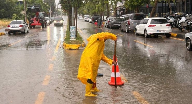 Meteoroloji'den Önemli Uyarı: 19 İlde Sağanak Yağış Geliyor