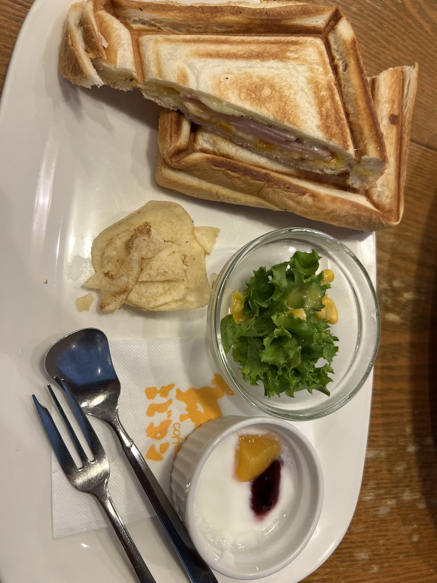 aaap359's tweet photo. ŧ‹"(o'ч'o)ŧ‹"ŧ‹ https://t.co/Iu750Hy14g