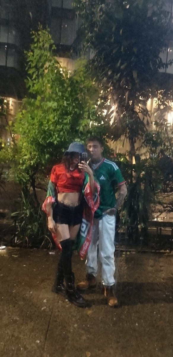 khalel y Mafer tweet media