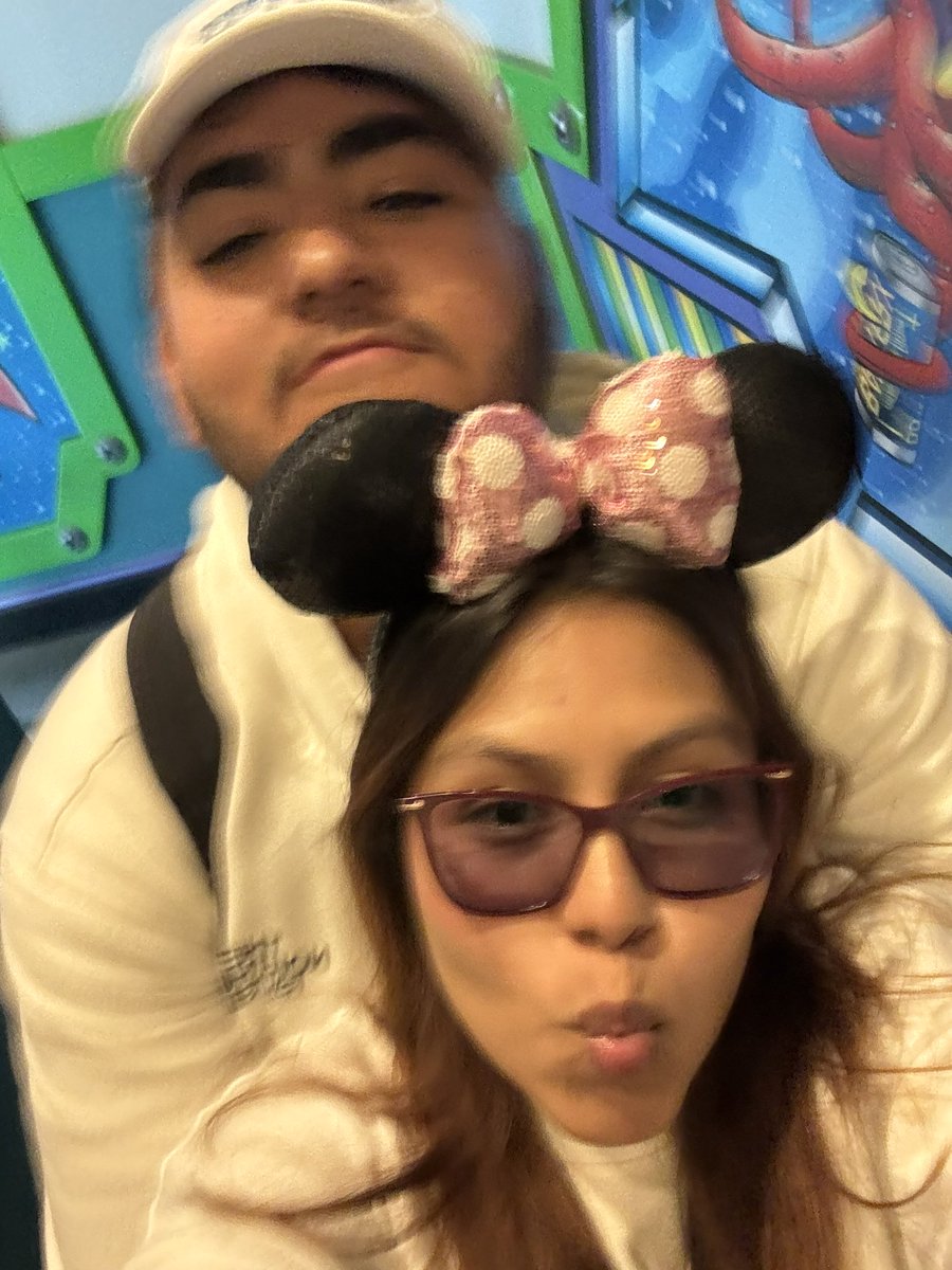 Lexxxitaa's tweet photo. Que vivan los hombres, el amor y Disney🙂‍↕️ https://t.co/GhXi3RqtQZ