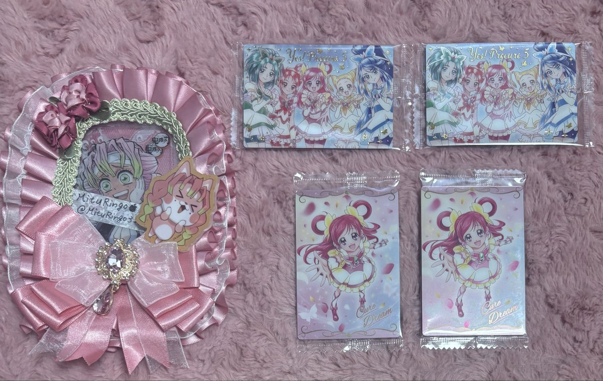 MituRingo3232's tweet photo. @tencho3221 はじめまして、こんにちは。
検索からお声掛け失礼いたします。
こちらは画像のお品物を所持しております。アイドル・ウインクとの2:2または集合も含めての場合はキッス・ズキューンとの4:4にて交換お取引していただく事は可能でしょうか。郵送希望でございます。ご検討の程よろしくお願いいたします。 https://t.co/sMcC2JQFIM