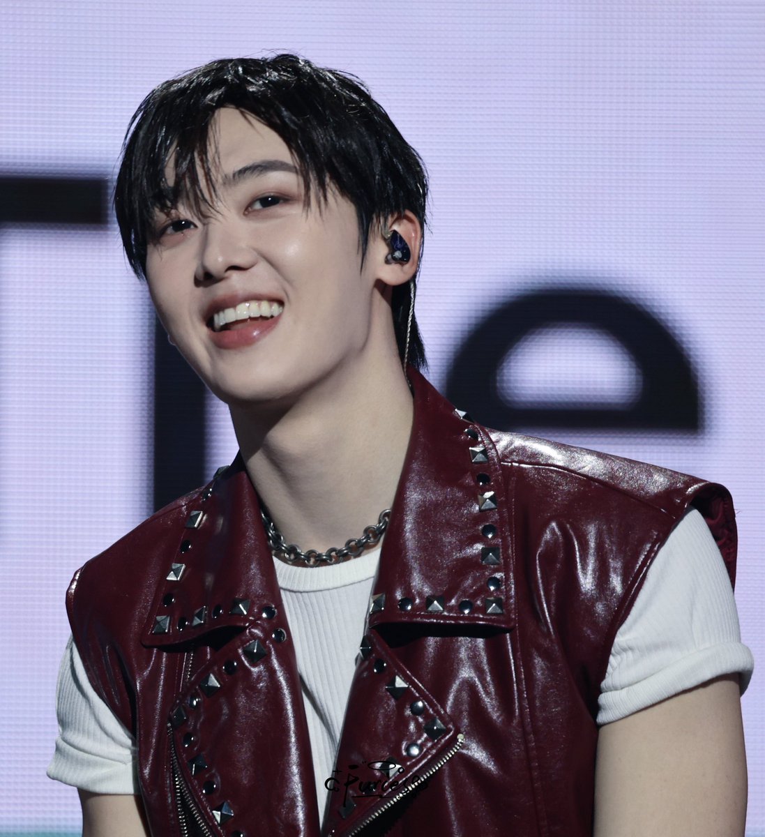 Furies0321's tweet photo. 260705 fancon 2p
#아스트로 #윤산하 #산하 #SANHA #ユンサナ #尹產賀 #尹产贺 https://t.co/8Ui5TYnfQ5