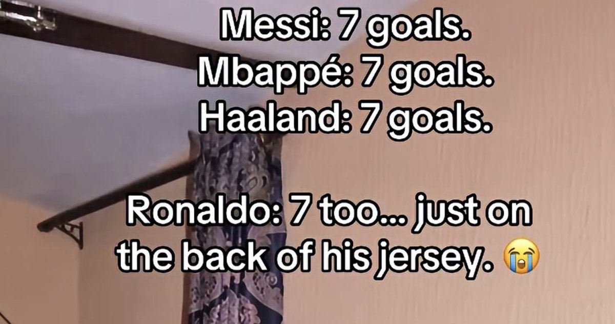 Ivanpoketron's tweet photo. @NoodleHairCR7 Don’t feel bad you got 7 too just not goals 😂 https://t.co/89BE01aKpC