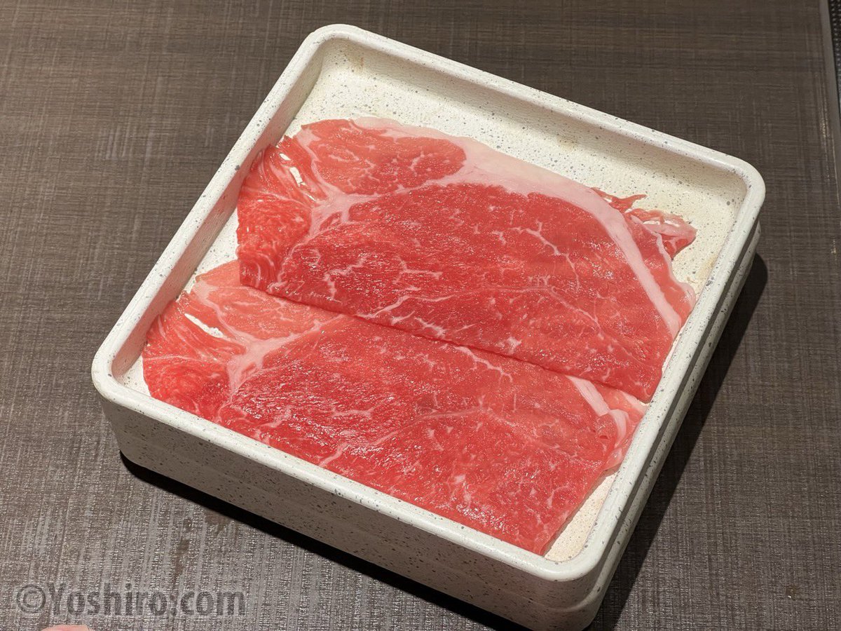 yoshiro_com's tweet photo. ちなみに昨夜、お肉たったの3枚しか食べなかったので褒めて。

ｵｽｼﾊﾉｼﾞｭｳﾆｶﾝﾀﾍﾞﾀｹﾚﾄﾞｺﾚﾓｲﾂﾓﾖﾘｽｸﾅｲ https://t.co/TmaaxJUhb8