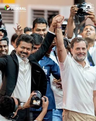 karuslvakmr's tweet photo. இந்த நடிகனை அதற்கு துணை நிற்கும் உன்னையும் அந்த ஆன்மாக்கள் நல்லவர்களாக ஏற்றுக்கொண்டால் நாங்கள் பாவிகள் ஆவதில் தவறேதும் இல்லை https://t.co/Hw9MzPdLVj