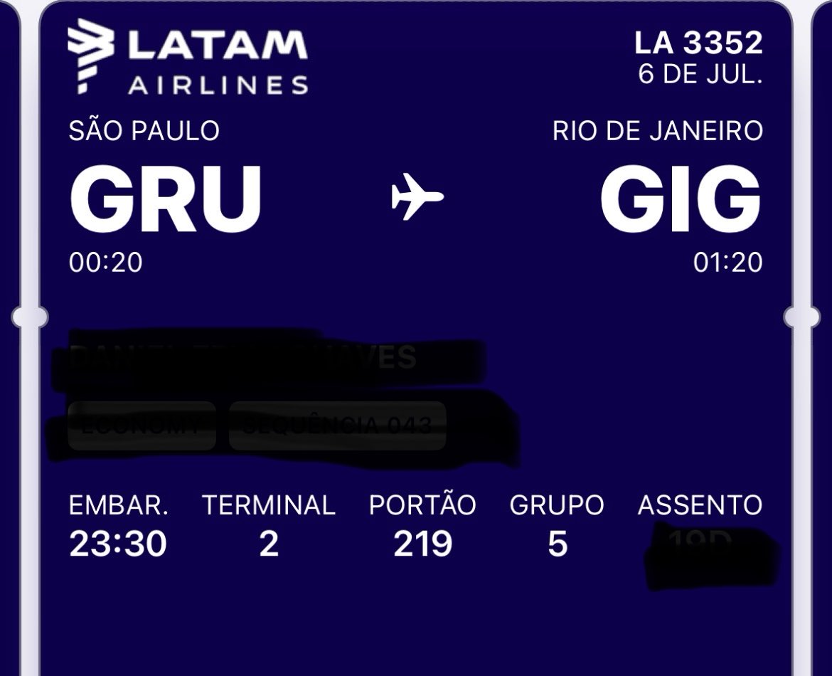 Danfchaves's tweet photo. Acreditem, mais de 1 hora no avião parado com a desculpa de aguardar plano de voo. O app da empresa diz que já até pousei no Rio de Janeiro. Ainda parado esperando no GRU. Por fim informaram que estourou o horário da tripulação e irão trocar. Lamentável demais! @LATAM_BRA https://t.co/8CbJOoKJeV