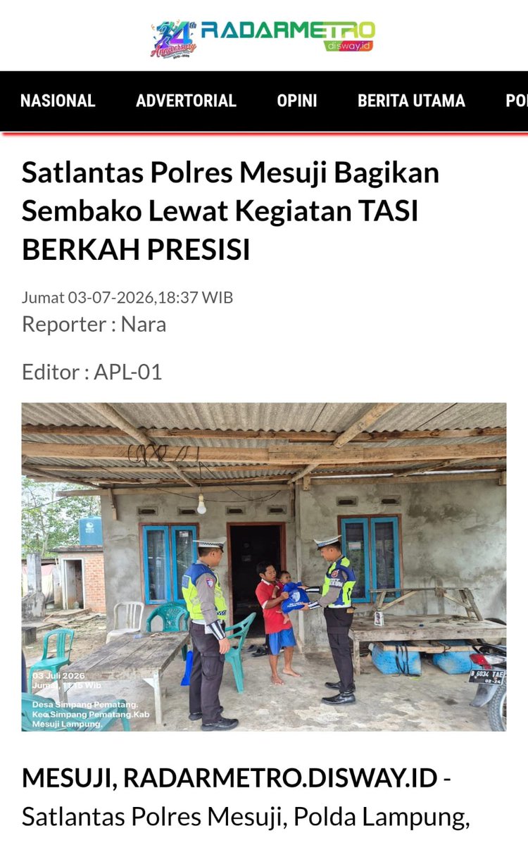 IAsiany34718's tweet photo. Polri selalu mendukung pembangunan dengan membagi kan sembako

#MelayaniGiziIndonesia https://t.co/qf4M2OxIdZ