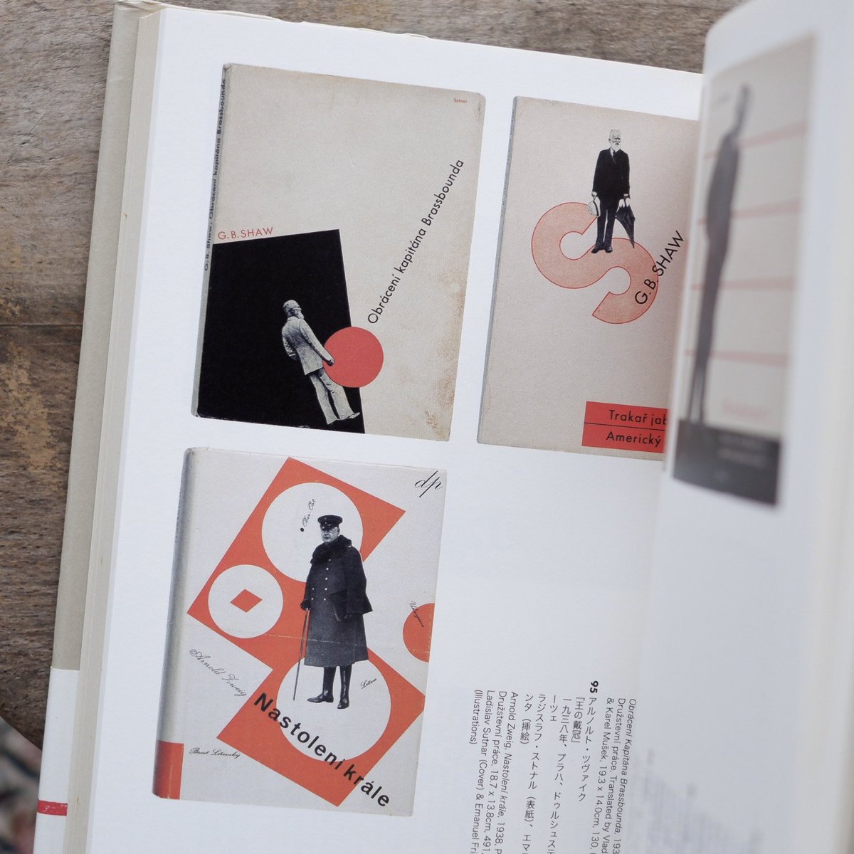 sunababooks's tweet photo. 当時の雑誌・本など、カラー図版200点収録。”
〈帯文より引用〉
https://t.co/QKDD81WByt https://t.co/Hw1E3b82Hq