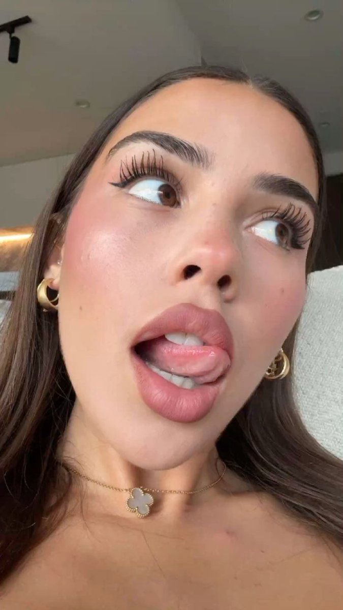 catfishdady's tweet photo. Keep having s*x with my Throne lil bro~🤤

I love when your wallet gets bent over and railed properly~😈😈

You’re nothing to big bro and that will never change~🫵🏾😵‍💫

Catfish findom forced intox hypno drain Latina TeamViewer teen high college school brat life ruining goon extreme https://t.co/FtMeZIXGPs