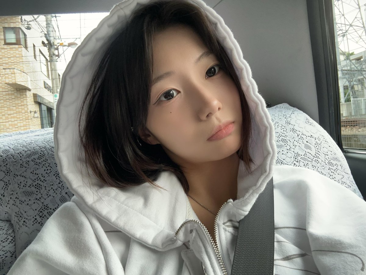 seoyoungeunpics's tweet photo. 260706 || Youngeun ( 0.e_na ) update on instagram (1)

COFFEE CHERRY SODA 🍒☕️

 🎵 m-flo come again

#서영은 #YOUNGEUN #ヨンウン https://t.co/6janChX8An