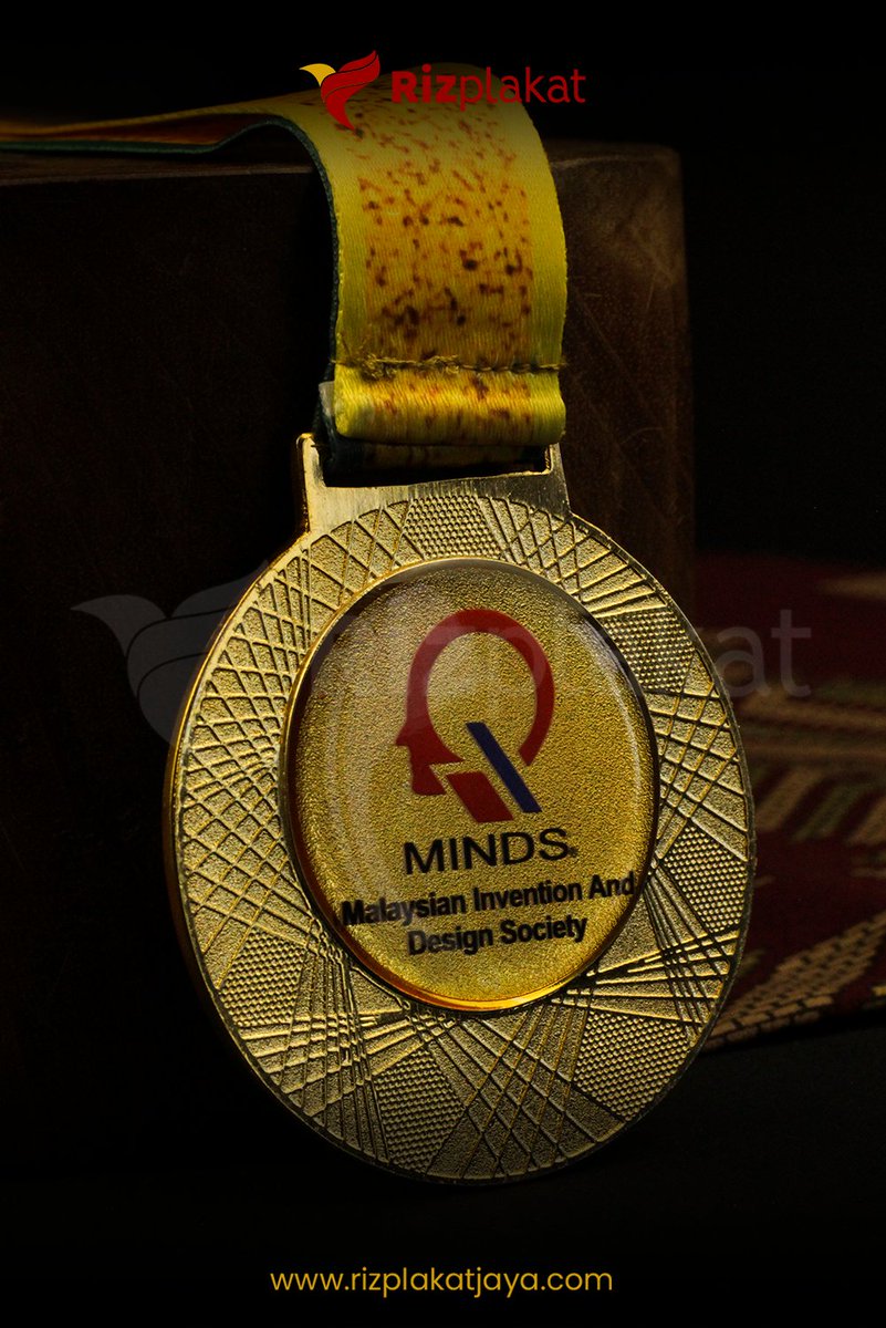 Rizplakat's tweet photo. Medali Custom Kuningan yang Membuat Setiap Prestasi Lebih Berarti

https://t.co/TkwAzfIxyp

#LGBTAncamanNonMiliter #JENO #medalicustom  #medaliprestasi #medalievent #custommedal #medaliolahraga #penghargaan #Rizplakat #plakatsurabaya #AuthenticIndonesianMemento https://t.co/vDliz1hXX1