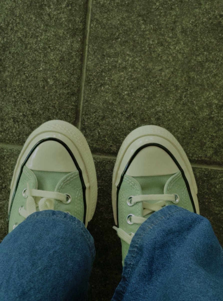 brendaaar26_'s tweet photo. sepatu yang sangat favoritoss, karna ilob ijow &amp;&amp; dari kesayangan akkk💖🦧🦧 https://t.co/17drOv4wbW