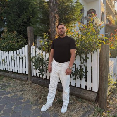 NNumanlar's tweet photo. #YeniProfilResmi https://t.co/BAxq167LEw