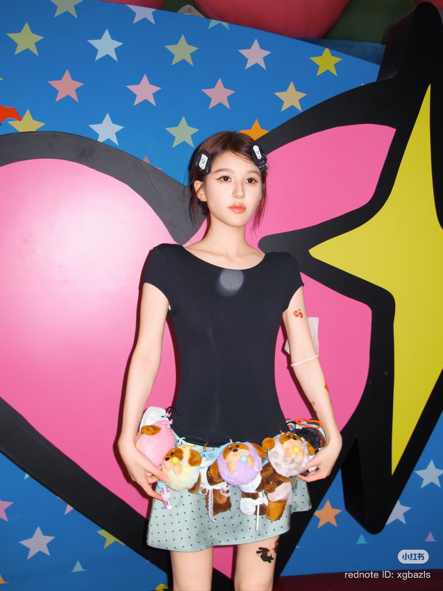 zhaolusi_intl's tweet photo. [📸 ] 070626 #ZHAOLUSI #赵露思           
Rosy Studio team XHS Update    

[2]

“Someone even cuter than a blind box has appeared! 🌟” 

🔗 https://t.co/bATYzxZi67

#RosyZhao #조로사 #จ้าวลู่ซือ https://t.co/U88dl7fXuV