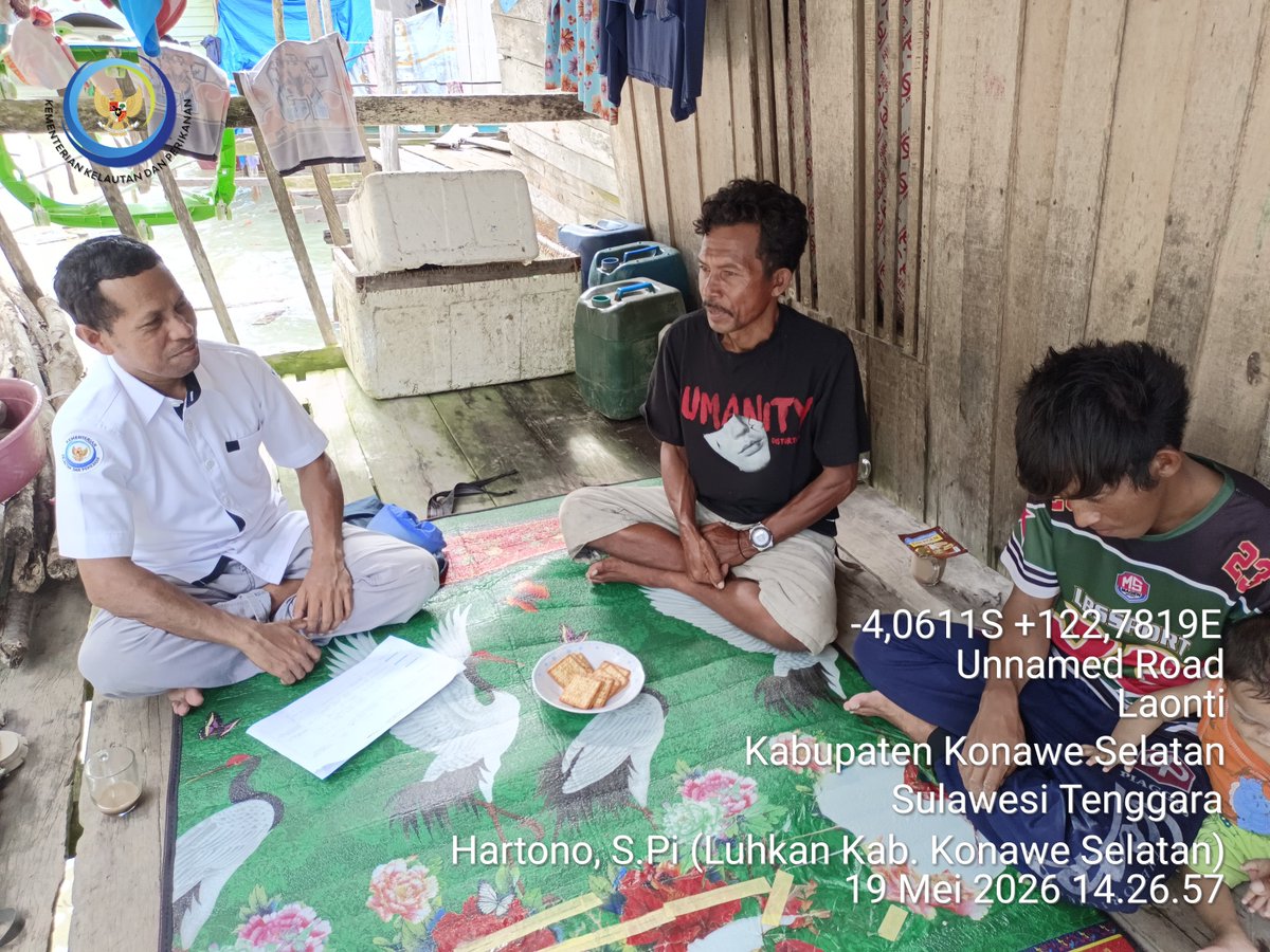 Hartono44759248's tweet photo. Selasa (19/05/2026) Hartono luhkan Konawe Selatan, Sosialisasi Peraturan Menteri Kelautan dan Perikanan Nomor 5 Tahun 2026 pada KUB Pasir Panjang Desa Labuan Beropa Kec. Laonti
#luhkankonaweselatan
#kkpri
#brsdmkp
#satminkalmaros https://t.co/atWUxzOSYe