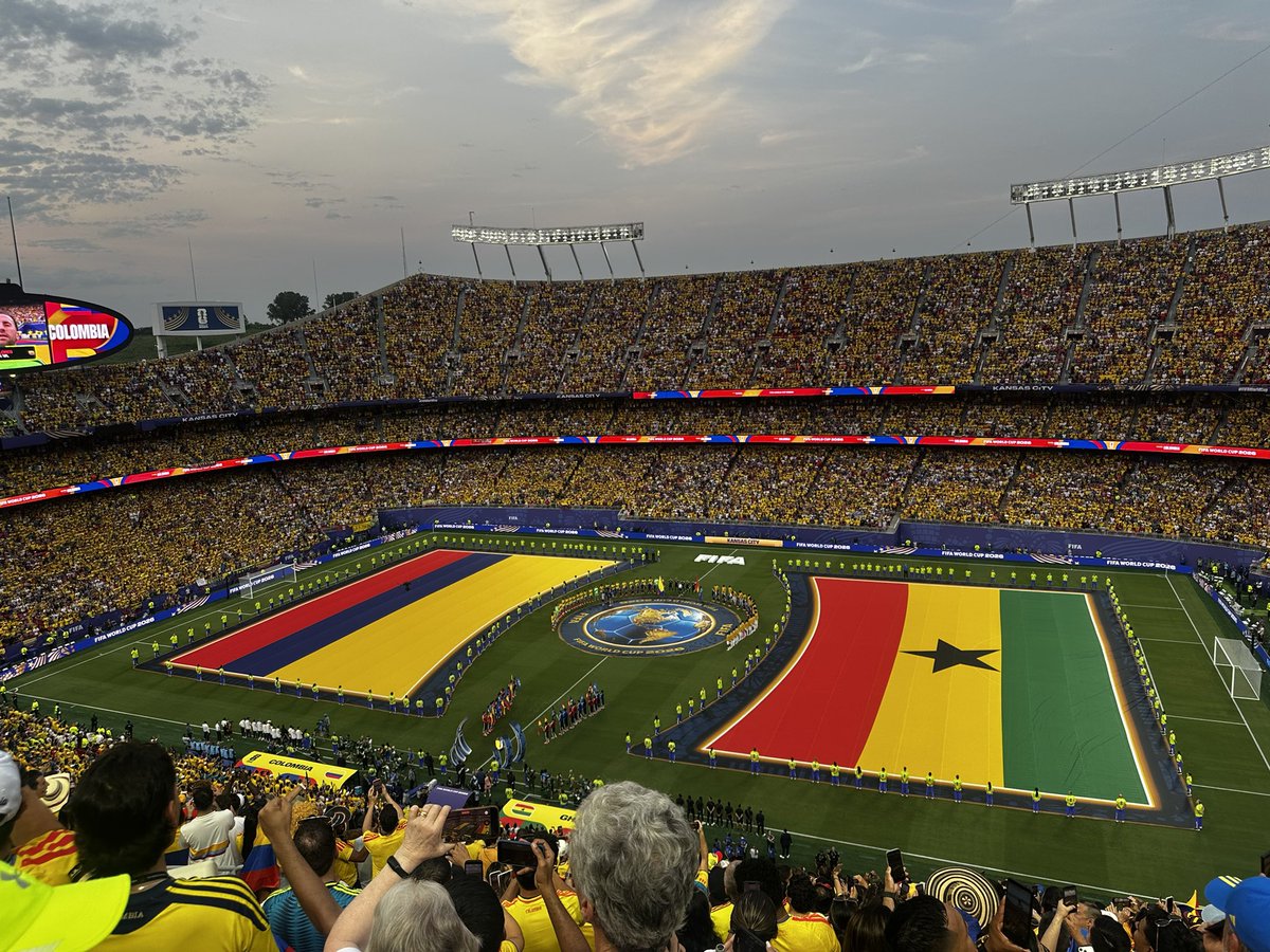 EDWINGU328's tweet photo. Ahora la pregunta es: 

¿Cómo se supera esto? 

#colombia #worldcup #kansascity https://t.co/DgHwehsaxe
