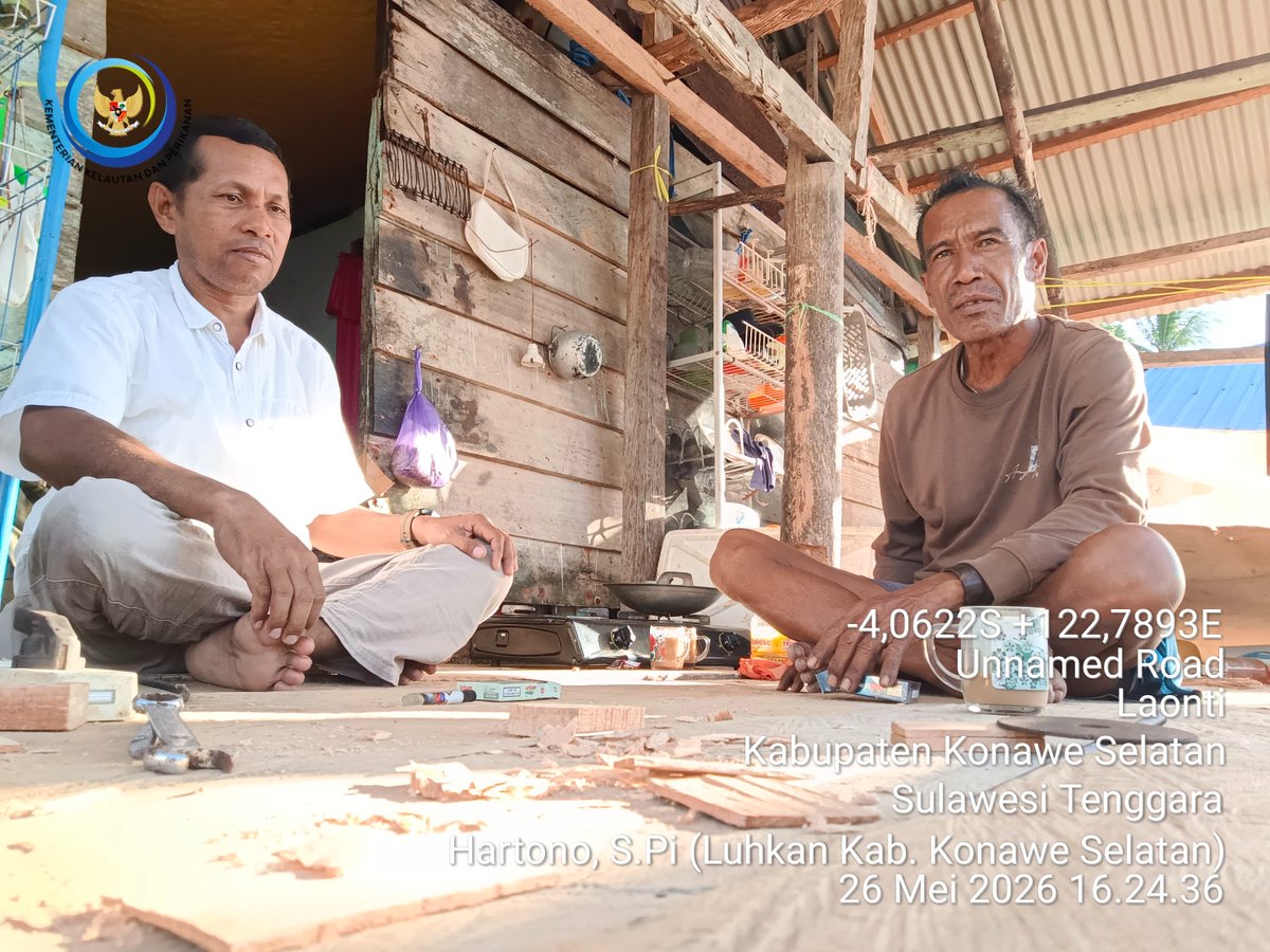 Hartono44759248's tweet photo. Selasa (26/05/2026) Hartono luhkan Konawe Selatan, Sosialisasi Peraturan Menteri Kelautan dan Perikanan Nomor 5 Tahun 2026 pada KUB Baho Lestari Desa Labuan Beropa Kec. Laonti
#luhkankonaweselatan
#kkpri
#brsdmkp
#satminkalmaros https://t.co/YI2V2wKyvX