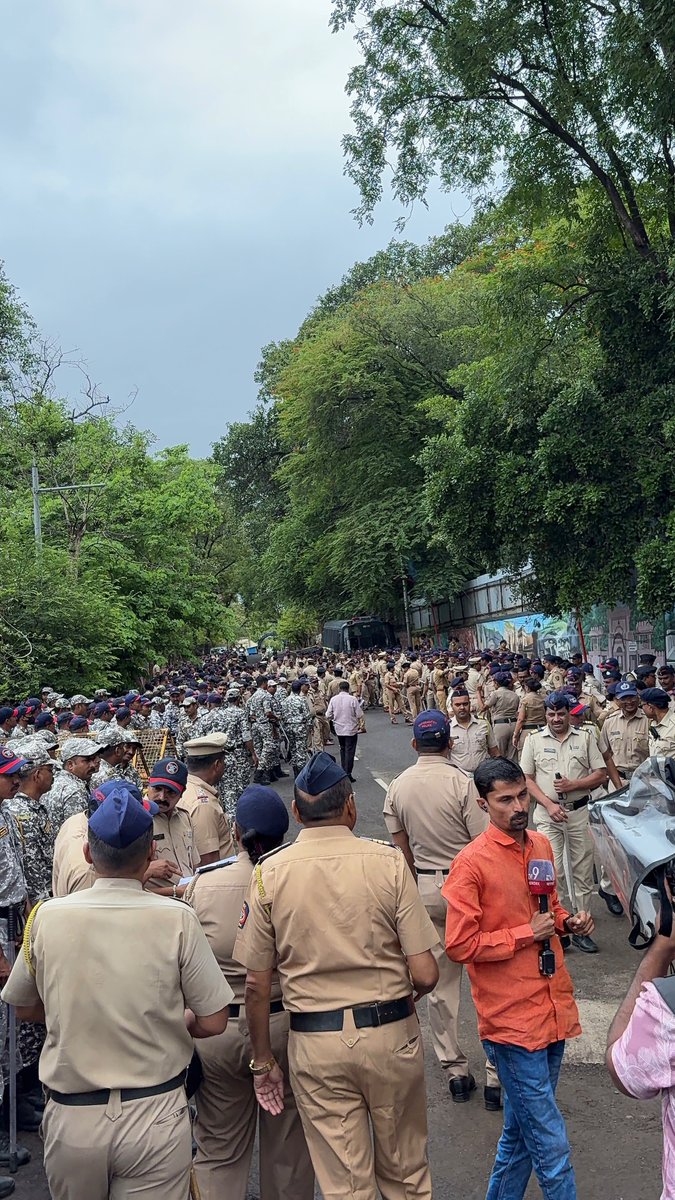 satejp's tweet photo. छत्रपती संभाजीनगरमध्ये #MPSC विद्यार्थ्यांच्या आंदोलनाला आमचा पाठींबा.

#CBTorture परिक्षा रद्द करा! https://t.co/Vw1bXffVto