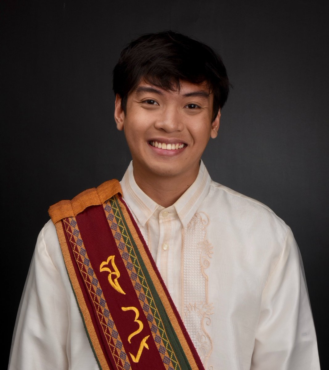 geeyawns's tweet photo. salamat sa 17 years, UP!!! papahinga muna ko :)

malaki naman ang mundo, mangangarap na ulit ako☝🏻

Gian Manalo
2022-13***
Bachelor of Sports Science
Magna Cum Laude https://t.co/ztayIFa8hm