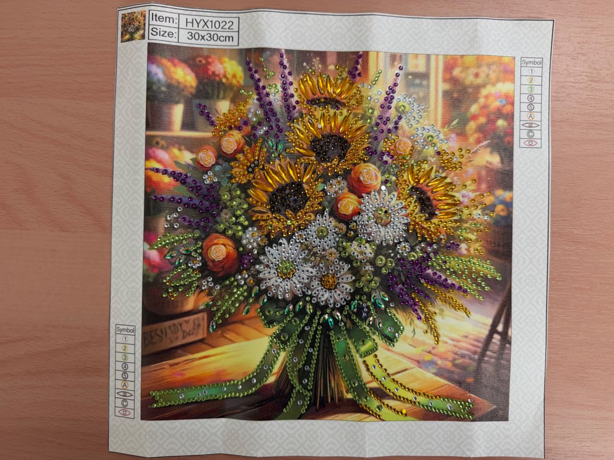 ginga_shurou's tweet photo. こんにちは！銀河橋本です。
利用者さん制作の色鮮やかなダイヤモンドアート 、キーホルダー、シュシュをご紹介✨日々「できる」の可能性を広げています。
お気軽にお問い合わせください！
https://t.co/YiutM7zxw2

#就労継続支援B型
#銀河
#ダイヤモンドアート
#手作りキーホルダー
#手作りシュシュ https://t.co/4SajTS1tSn