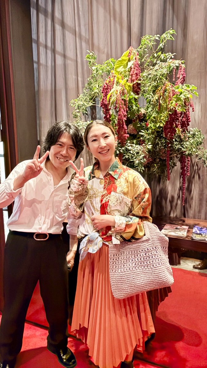 kenken_drum's tweet photo. aco.ちゃんのLiveが無事に終了しました！

まさか自分が…
丸の内COTTON CLUBで…
ドラム叩けるなんて…！

aco.ちゃんには感謝だなぁ。
Liveもとても楽しかった！
またこのメンバーでLiveしたいなー。

友人や生徒も観に来てくれて嬉しかったです。
ありがとうございました！

#ドラム https://t.co/arW9IlkfmI