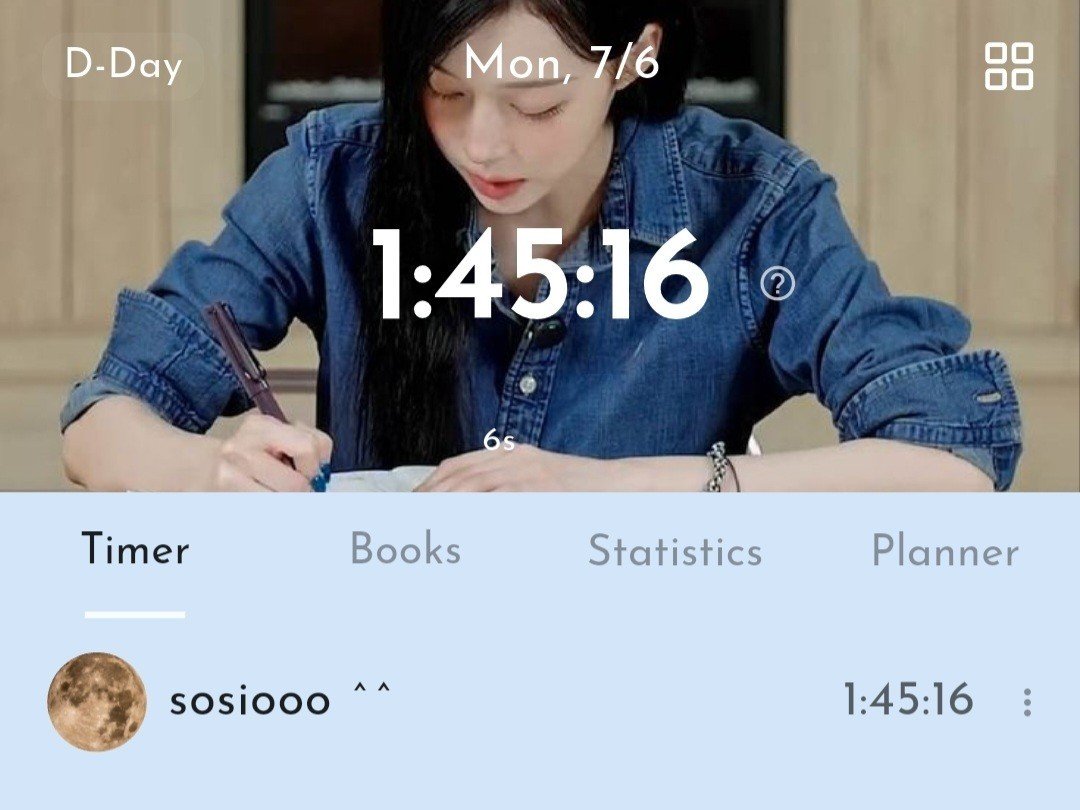 inbluefont's tweet photo. °• kara's log
' [ 060726 ] '

pembinaannya cepet bgt 🏃‍♀️ biasanya bisa yapping dari jam 8 sampe jam 12 nonstop HUFTTT but abis itu aku lanjut baca buku dictionary tebel bgt isinya kosakata semua hal di dunia 😋 https://t.co/KKKANFAw60
