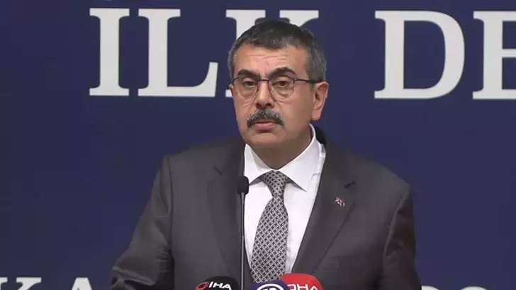 kisadalgamedya's tweet photo. 📌 "Kurtuluş Savaşı" yerine "Milli Mücadele"... Bakan Tekin: Neyden kurtuluyoruz?

Yeni müfredatta "Kurtuluş Savaşı" yerine "Milli Mücadele" kavramının getirileceğini belirten Yusuf Tekin, “Neyden kurtuluyoruz? Ondan önce koskoca Osmanlı İmparatorluğu vardı” dedi.

https://t.co/nBBSedXXts