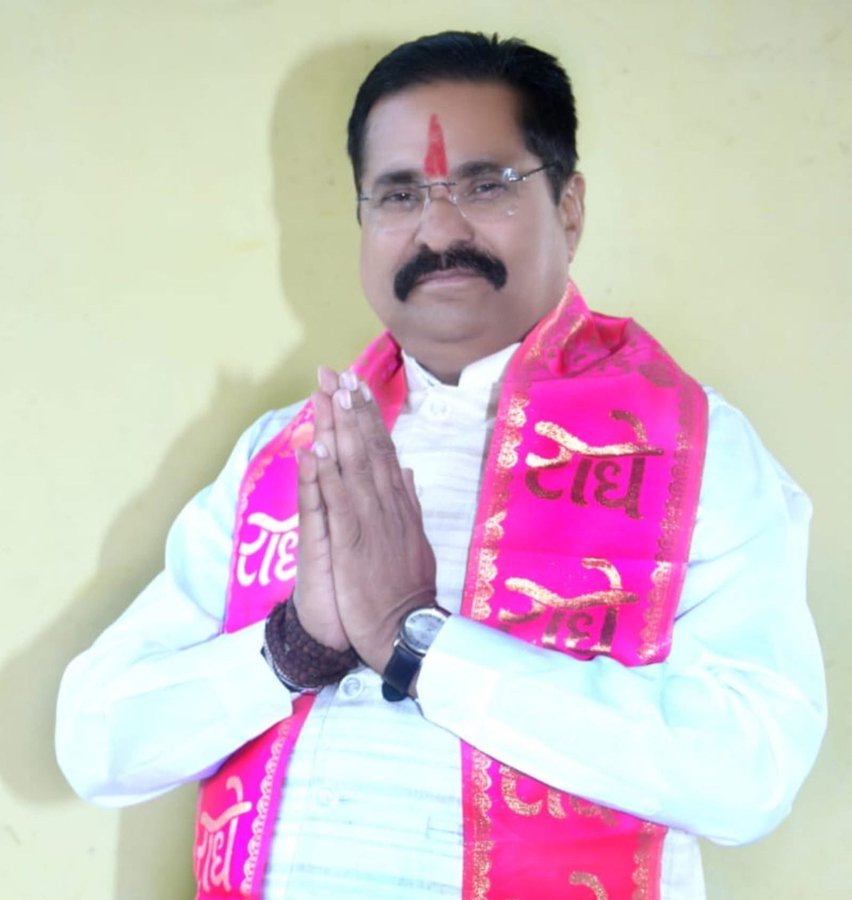 vdsharmabjp's tweet photo. पवई विधानसभा से @BJP4MP विधायक श्री प्रहलाद लोधी को जन्मदिन की हार्दिक बधाई।

बाबा महाकाल से आपके उत्तम स्वास्थ्य एवं दीर्घायु जीवन की कामना करता हूँ। https://t.co/Lu6kjPTKfI