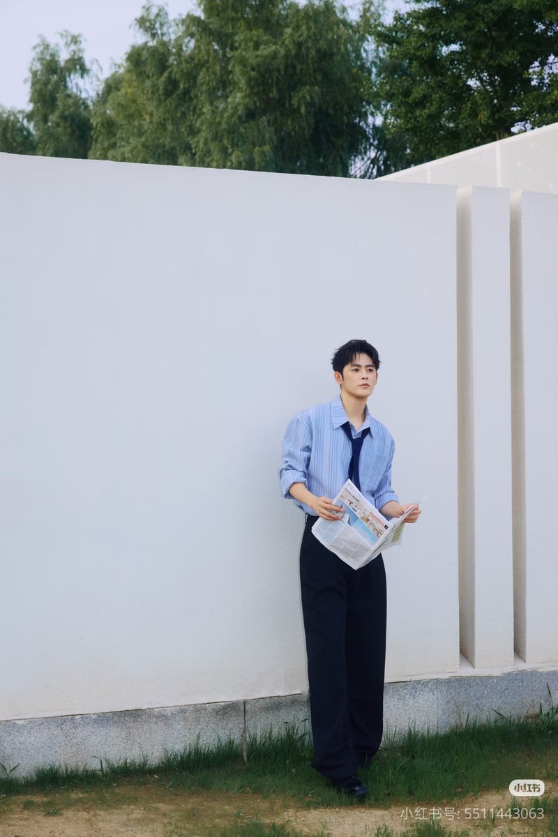 lixinzefans's tweet photo. Actor: #LiXinze #李欣泽 #หลี่ซินเจ๋อ #LýHânTrạch Welcome to Facebook @Lixinzefans join the group  #southwindkonwsmymood
#gionamhieulongtoi ＃燃霜为昼 ＃归良辰
#chinesedrama  #chinesecostume #chineseactor #asiandrama #asianactor #cdrama https://t.co/AXmDWStpW2