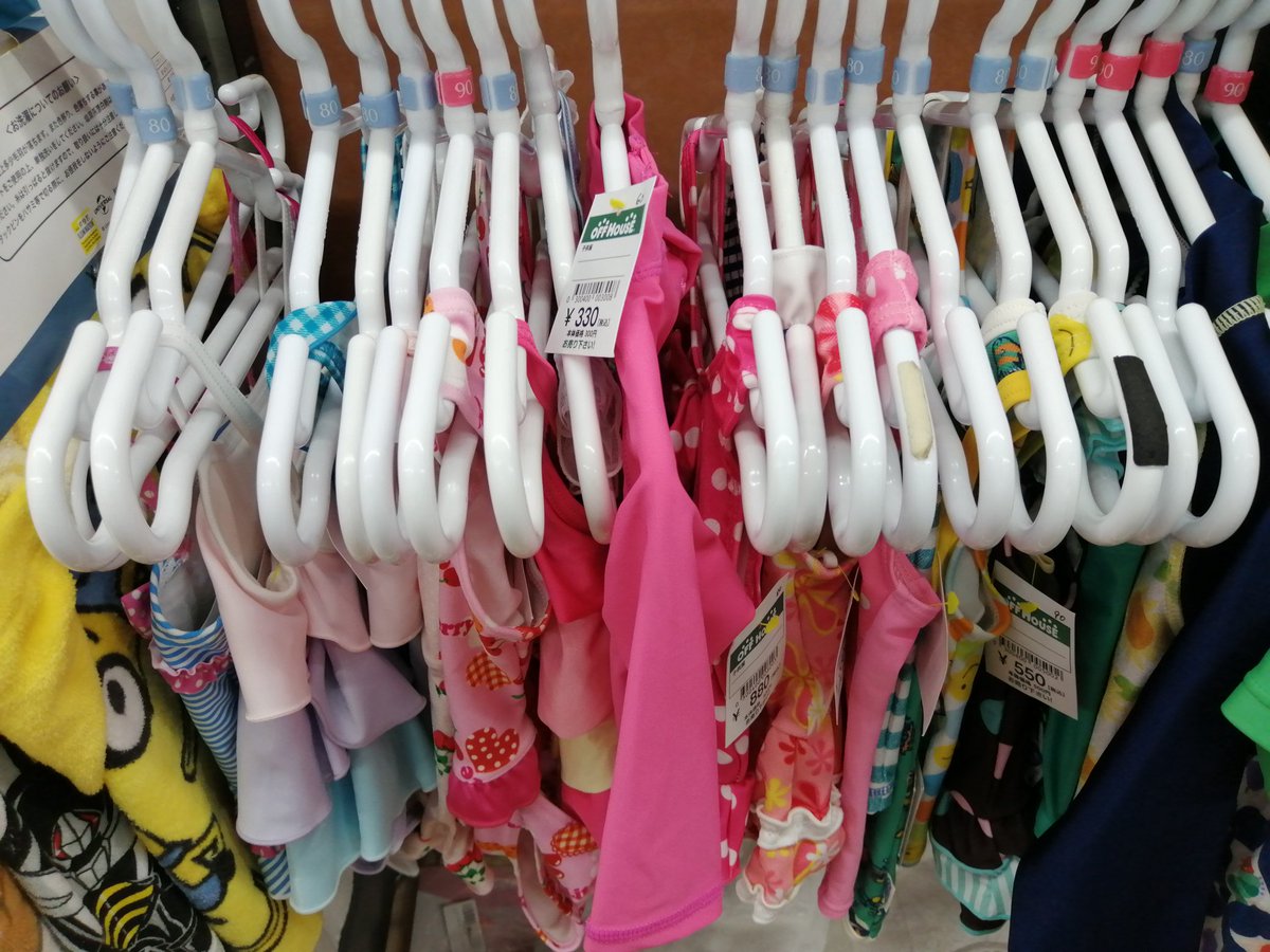 off_toyosaka's tweet photo. オフハウス豊栄インター店です😊
『衣料品月間』と題しまして
7月から秋物衣料品の買い取り強化中!!

衣料品に限らずお宅で眠っているタオル製品等も買い取りさせていただきます。多少のシミありでも構いませんのでぜひお売り下さいませ🙇
#リユースでファッションを楽しもう https://t.co/CRDNprxaZo