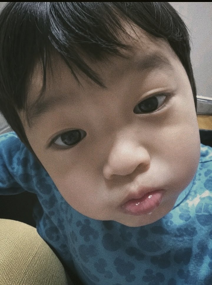 adzmires tweet picture