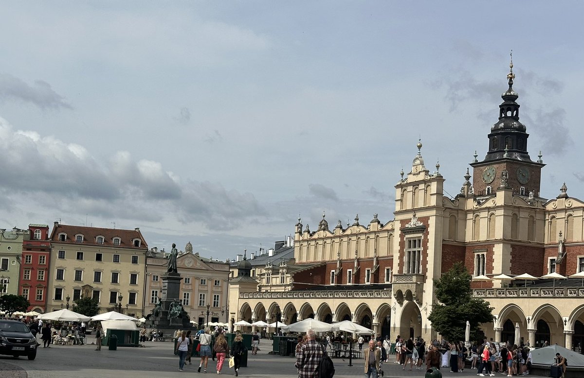mmahesh1's tweet photo. Poland Diaries:
Can’t believe I will walking to the conference #JS2026 everyday this week through the main square of Krakow, Poland https://t.co/tIC1262rl8