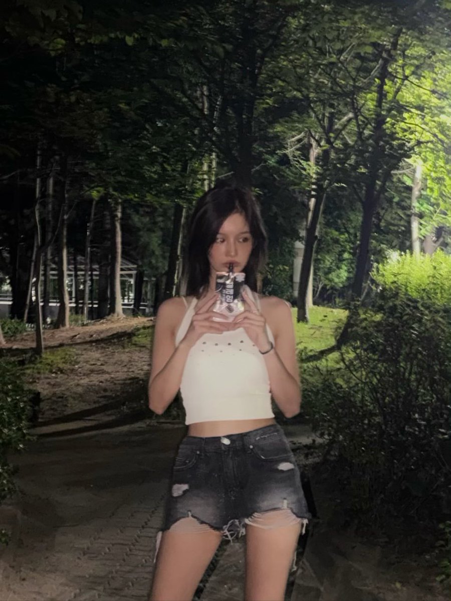 SULLChiive's tweet photo. — 🦌 260706 🫧 update https://t.co/ngFJ9ojyM9