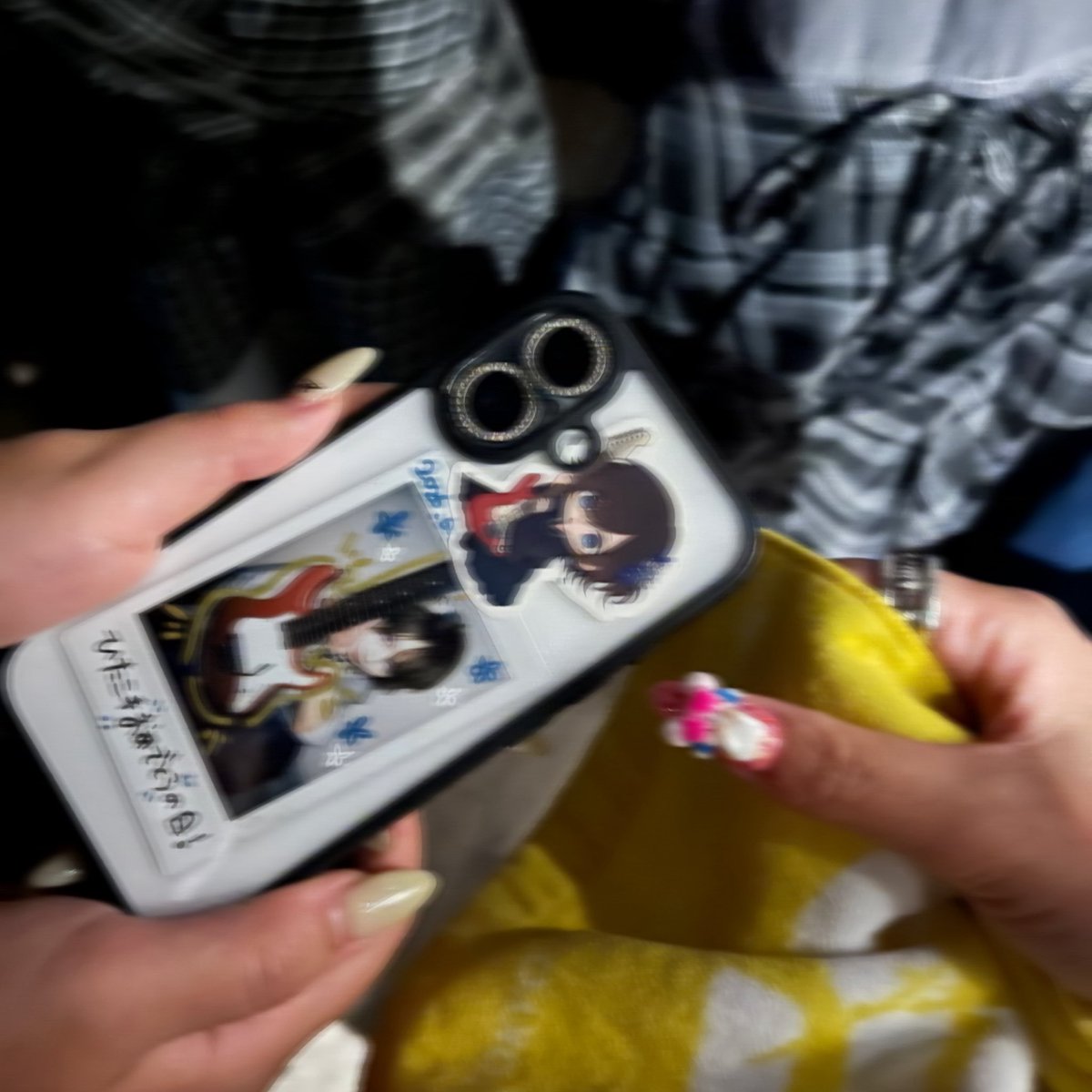 Mzchan__'s tweet photo. 0705 新東京遊撃作戦♡神戸PADOMA
実は初めてめろすけさんとお話ししたのが神戸！(って話本人にした)
全バンドhiちゃんと見ました〜🎀🩷とても楽しいだった、にっこりにんまり！
今日もおでこさんでかわいい！かっこいいもあったけど！😻
サボってるの見られてたので次回からちゃんと頑張ります🫠 https://t.co/EjncYLLlZH
